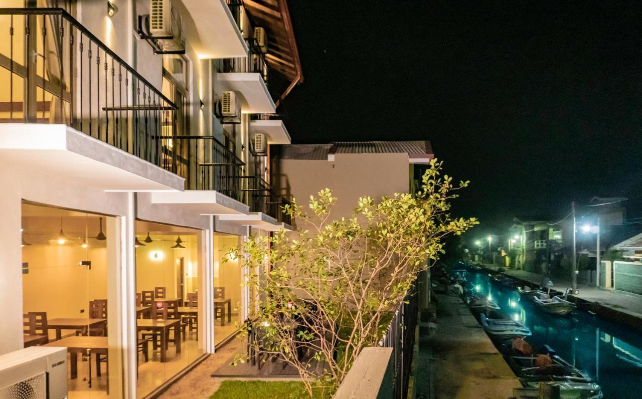 Hive 68 - Hotel And Resorts Негомбо Екстериор снимка